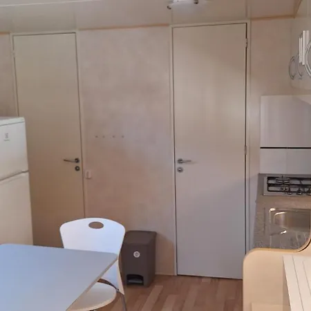 Camping Mobile - Camping Paradiso- Including Airco -zona Gialla 016 *