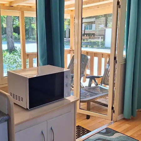 Κάμπινγκ Mobile - Camping Paradiso- Including Airco -zona Gialla 016 Βιαρέτζιο