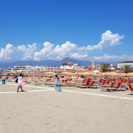 Mobile - Camping Paradiso- Including Airco -zona Gialla 016 * Βιαρέτζιο